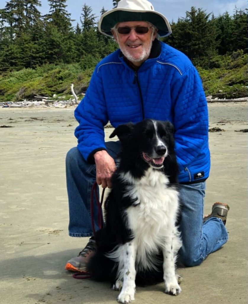 Dudley y Loki en West Kelowna