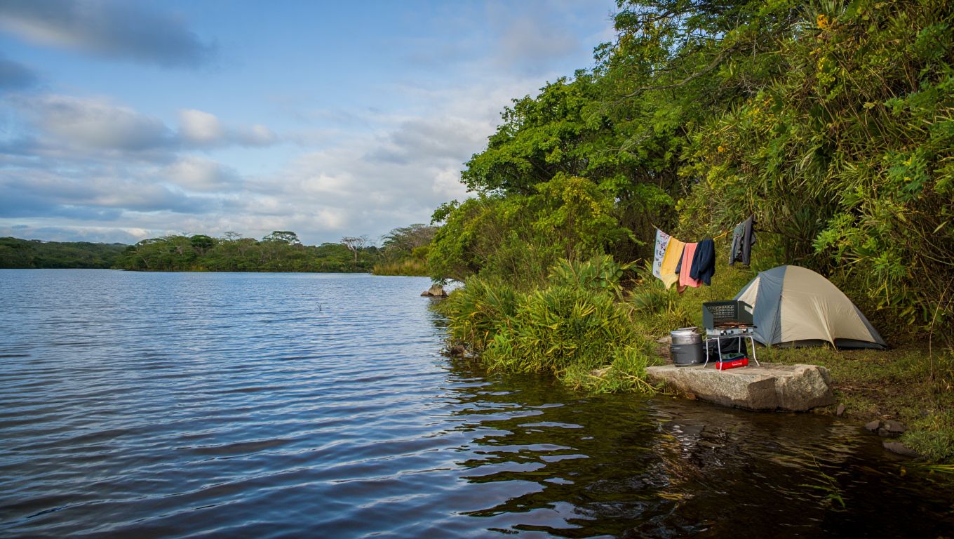 Esta laguna de Córdoba fue elegida la mejor para acampar sin pagar entrada