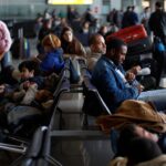 Un vuelo Buenos Aires–Madrid tuvo que regresar de madrugada y 170 pasajeros pasaron la noche en Córdoba