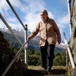 A los 85 años subió caminando a un mirador de Bariloche sin ayuda: «Me dijeron que no iba a poder»
