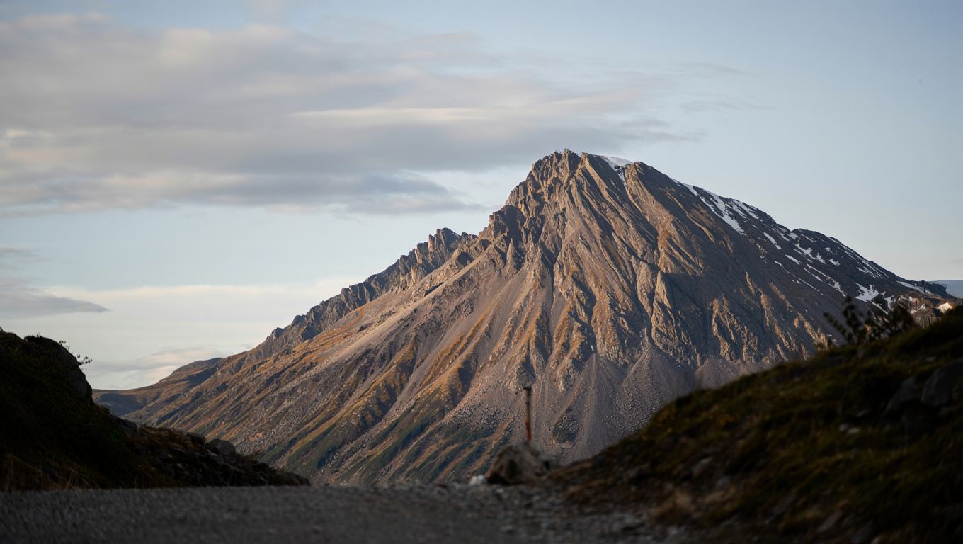 Menos conocido que el Chaltén y más accesible que Ushuaia: este cerro del Sur gana adeptos cada año