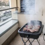 Compré una parrilla eléctrica solo por no ensuciar el balcón: en el primer asado entendí por qué mi suegro no quiso ni probarla