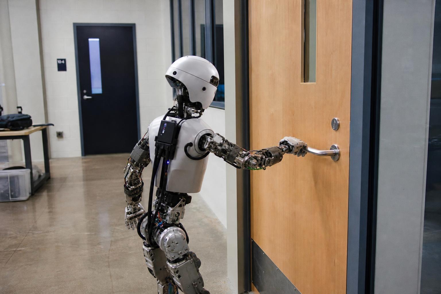 Como en una película de ciencia ficción: un robot aprende a abrir puertas solo mirando videos