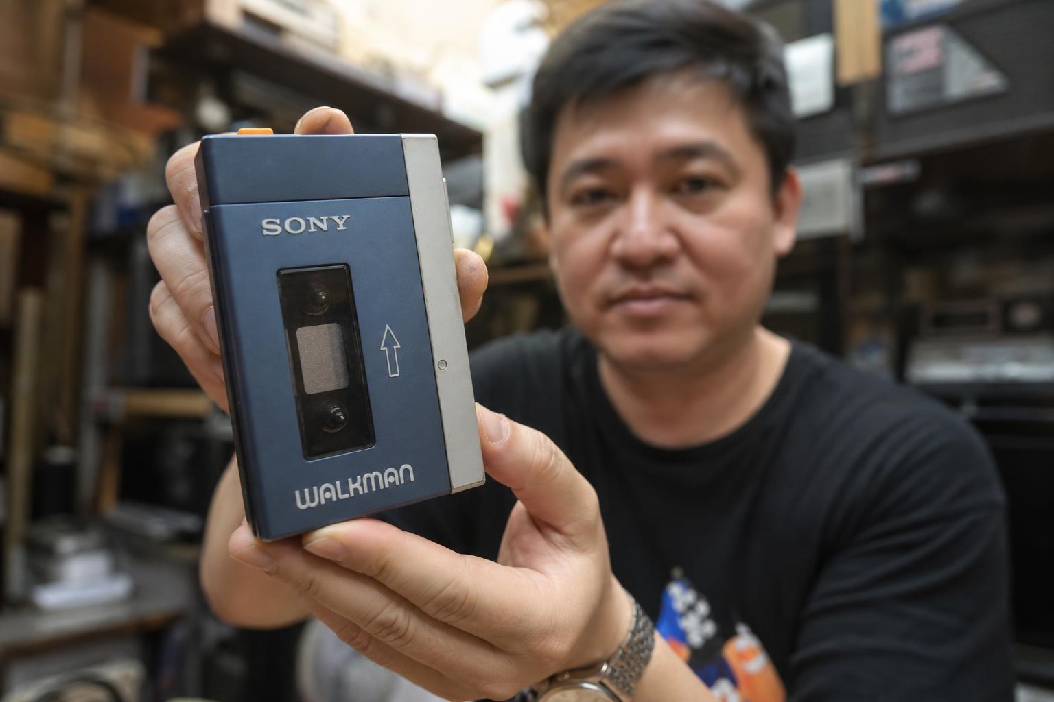 Ese walkman que tenías en los 90 hoy se vende por una pequeña fortuna